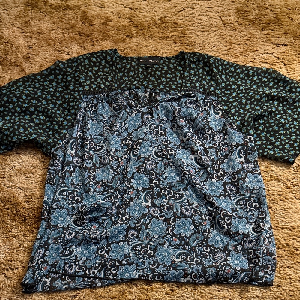 Mason and Mackenzie floral top